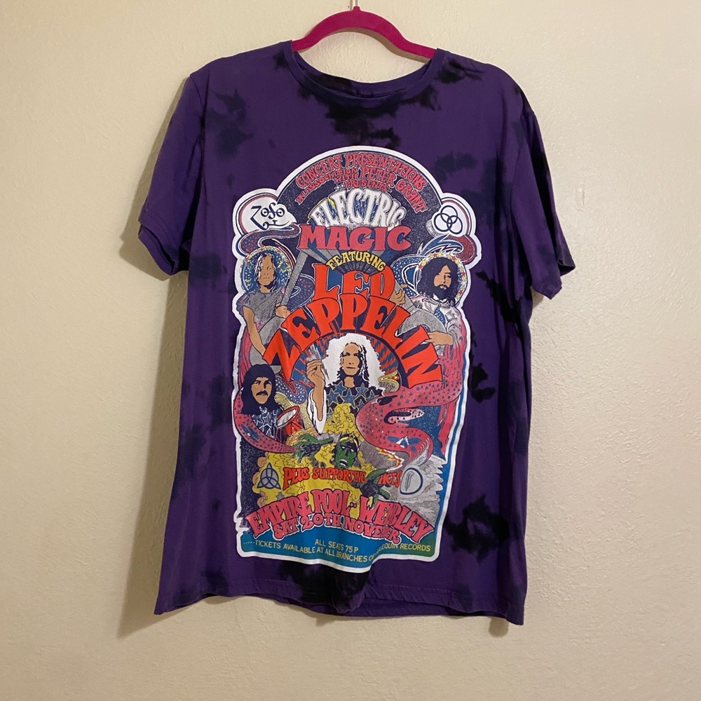 purple led zeppelin tee🔮